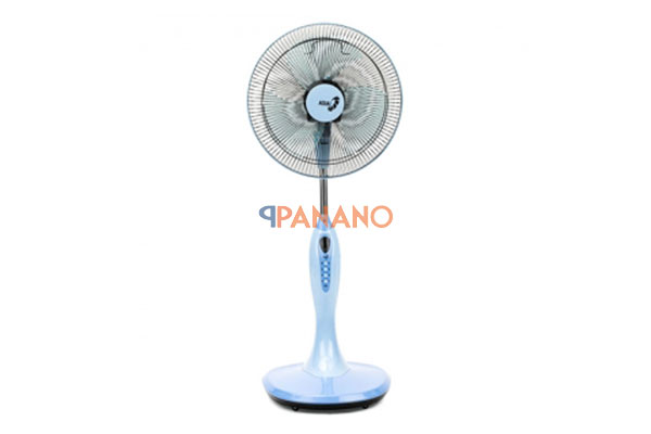 Quạt đứng Asia D16011 an toàn với cầu chì chống cháy